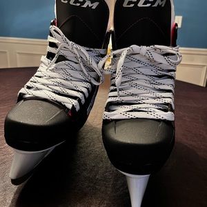 CCM JetSpeed ice skates size 9 men’s